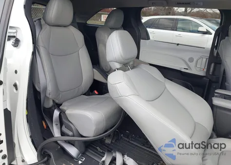 2025 Toyota Sienna Xle from USA, damaged, VIN 5TDJSKFC0SS211050